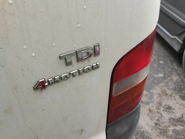 Белый Фольксваген Transporter, объемом двигателя 2.5 л и пробегом 250 тыс. км за 6300 $, фото 3 на Automoto.ua