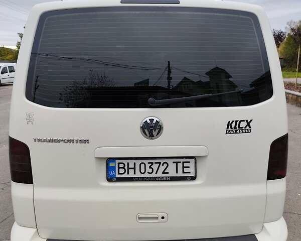 Белый Фольксваген Transporter, объемом двигателя 2.46 л и пробегом 349 тыс. км за 9000 $, фото 4 на Automoto.ua