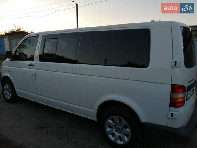Белый Фольксваген Transporter, объемом двигателя 2.5 л и пробегом 365 тыс. км за 8300 $, фото 1 на Automoto.ua