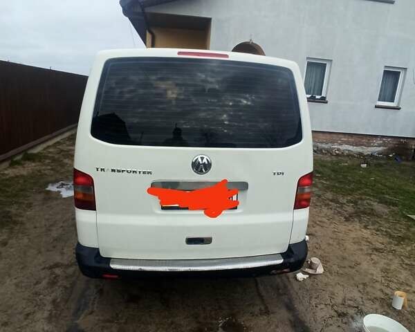 Белый Фольксваген Transporter, объемом двигателя 1.9 л и пробегом 400 тыс. км за 9000 $, фото 7 на Automoto.ua