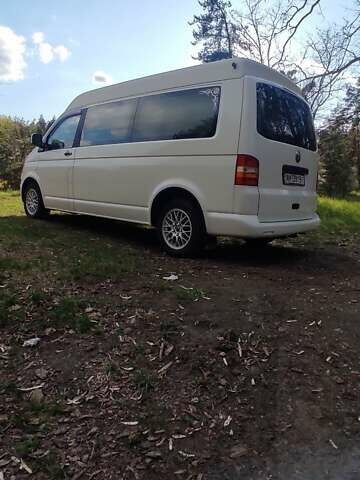 Белый Фольксваген Transporter, объемом двигателя 2.5 л и пробегом 445 тыс. км за 11000 $, фото 2 на Automoto.ua