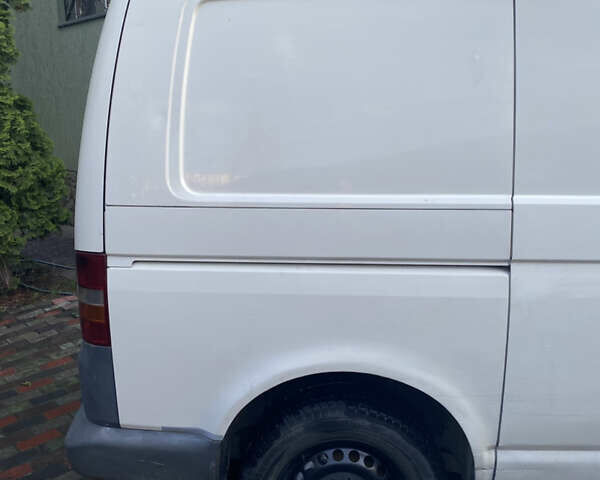 Белый Фольксваген Transporter, объемом двигателя 1.9 л и пробегом 377 тыс. км за 6500 $, фото 7 на Automoto.ua