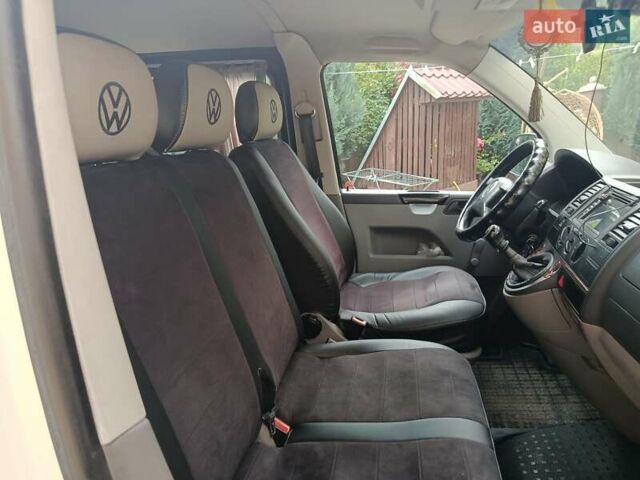 Белый Фольксваген Transporter, объемом двигателя 1.9 л и пробегом 132 тыс. км за 7500 $, фото 4 на Automoto.ua
