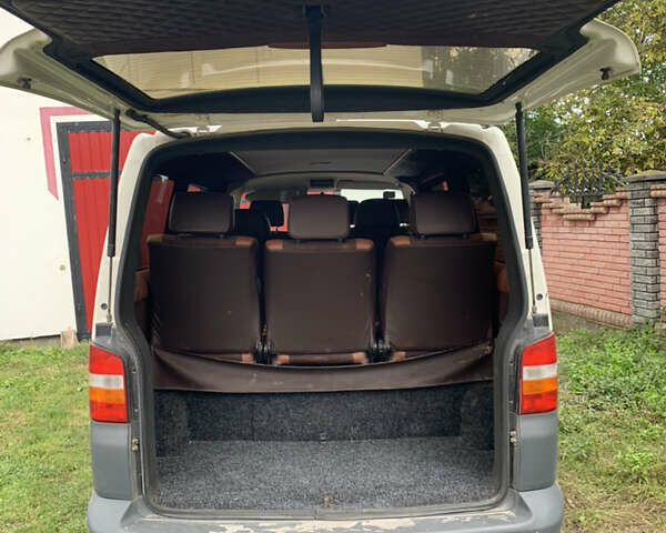 Белый Фольксваген Transporter, объемом двигателя 2.5 л и пробегом 144 тыс. км за 9900 $, фото 4 на Automoto.ua