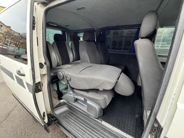 Белый Фольксваген Transporter, объемом двигателя 1.9 л и пробегом 350 тыс. км за 6999 $, фото 19 на Automoto.ua