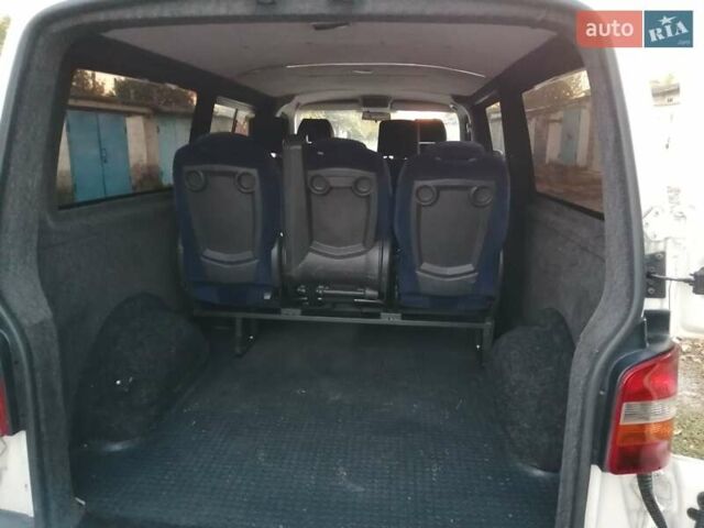 Белый Фольксваген Transporter, объемом двигателя 2.5 л и пробегом 365 тыс. км за 8300 $, фото 21 на Automoto.ua