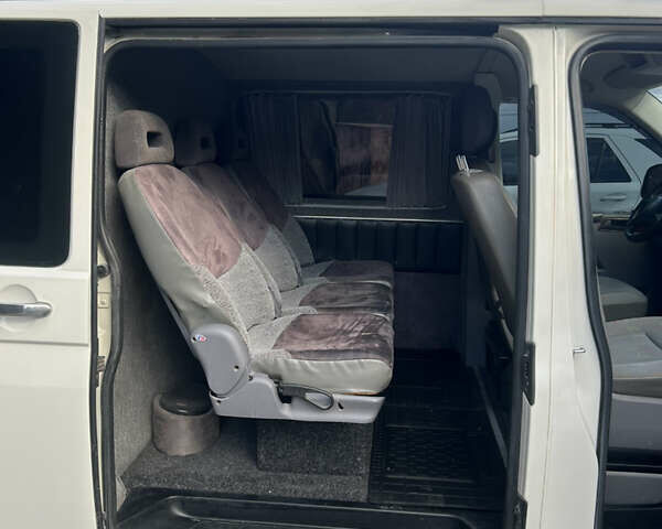 Білий Фольксваген Transporter, об'ємом двигуна 2.5 л та пробігом 309 тис. км за 7999 $, фото 11 на Automoto.ua