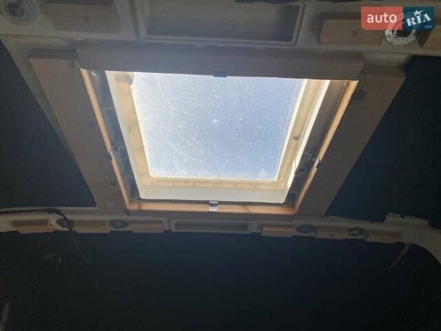 Белый Фольксваген Transporter, объемом двигателя 2.5 л и пробегом 220 тыс. км за 6000 $, фото 3 на Automoto.ua