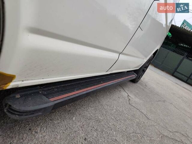 Белый Фольксваген Transporter, объемом двигателя 2.46 л и пробегом 349 тыс. км за 9000 $, фото 1 на Automoto.ua