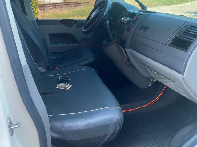 Білий Фольксваген Transporter, об'ємом двигуна 1.9 л та пробігом 3 тис. км за 7200 $, фото 8 на Automoto.ua