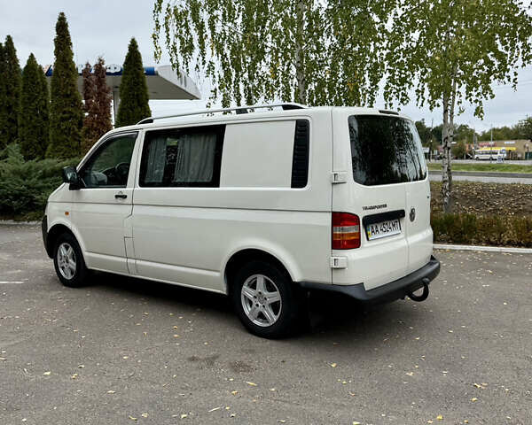 Белый Фольксваген Transporter, объемом двигателя 1.9 л и пробегом 305 тыс. км за 7500 $, фото 3 на Automoto.ua