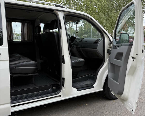 Белый Фольксваген Transporter, объемом двигателя 1.9 л и пробегом 305 тыс. км за 7500 $, фото 16 на Automoto.ua