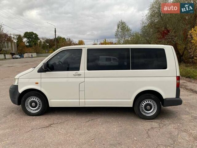 Белый Фольксваген Transporter, объемом двигателя 2.5 л и пробегом 279 тыс. км за 8250 $, фото 3 на Automoto.ua