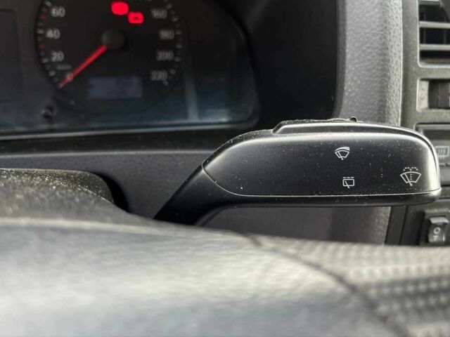 Белый Фольксваген Transporter, объемом двигателя 1.9 л и пробегом 340 тыс. км за 8700 $, фото 16 на Automoto.ua