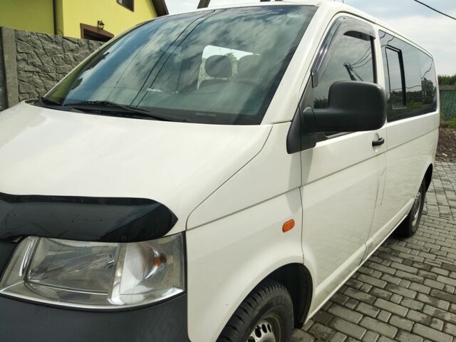 Белый Фольксваген Transporter, объемом двигателя 1.9 л и пробегом 275 тыс. км за 6800 $, фото 1 на Automoto.ua