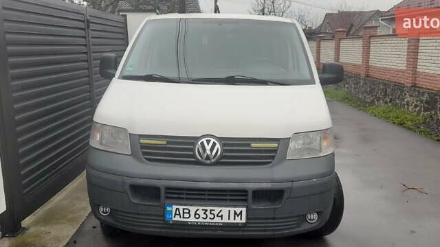 Белый Фольксваген Transporter, объемом двигателя 1.9 л и пробегом 270 тыс. км за 7800 $, фото 3 на Automoto.ua