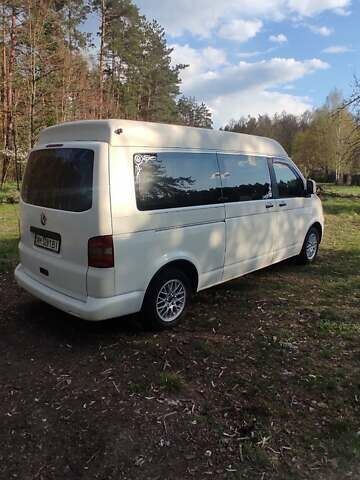 Белый Фольксваген Transporter, объемом двигателя 2.5 л и пробегом 445 тыс. км за 11000 $, фото 3 на Automoto.ua