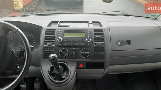 Белый Фольксваген Transporter, объемом двигателя 1.9 л и пробегом 270 тыс. км за 7800 $, фото 17 на Automoto.ua