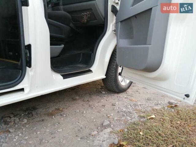 Белый Фольксваген Transporter, объемом двигателя 2.5 л и пробегом 365 тыс. км за 8300 $, фото 17 на Automoto.ua
