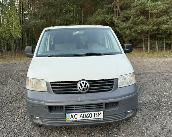 Білий Фольксваген Transporter, об'ємом двигуна 1.9 л та пробігом 371 тис. км за 7500 $, фото 4 на Automoto.ua