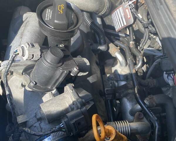 Белый Фольксваген Transporter, объемом двигателя 2.5 л и пробегом 220 тыс. км за 6000 $, фото 1 на Automoto.ua