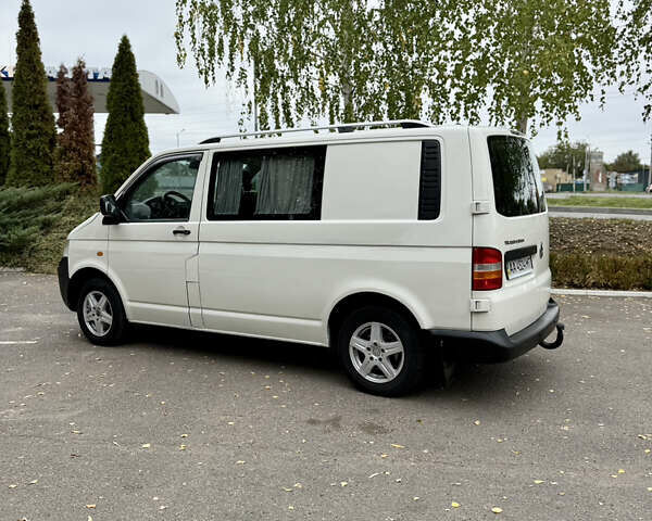 Белый Фольксваген Transporter, объемом двигателя 1.9 л и пробегом 305 тыс. км за 7500 $, фото 4 на Automoto.ua