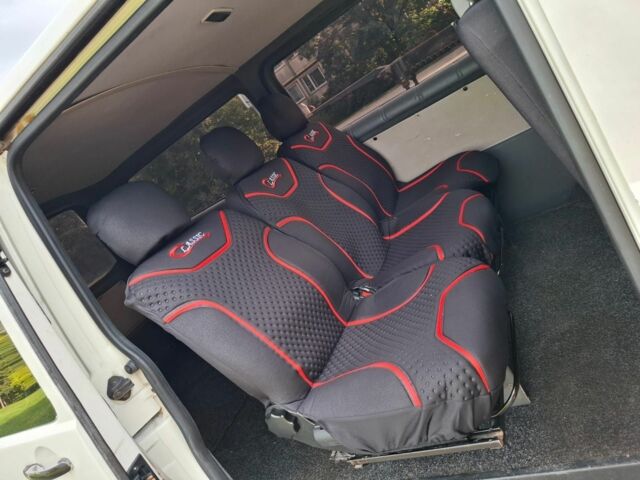 Белый Фольксваген Transporter, объемом двигателя 1.9 л и пробегом 453 тыс. км за 5900 $, фото 7 на Automoto.ua