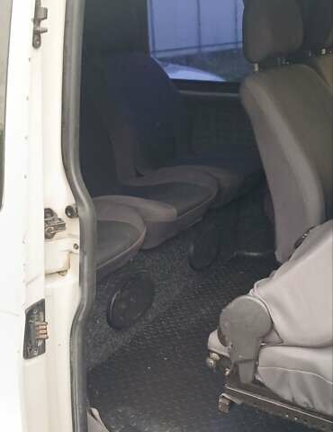 Белый Фольксваген Transporter, объемом двигателя 1.9 л и пробегом 268 тыс. км за 7700 $, фото 2 на Automoto.ua