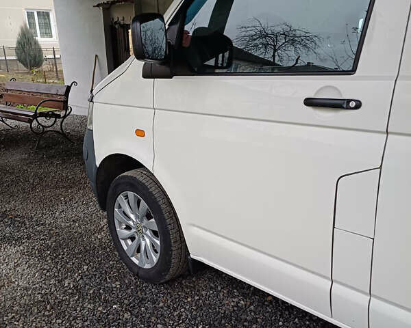 Белый Фольксваген Transporter, объемом двигателя 2.46 л и пробегом 314 тыс. км за 8800 $, фото 25 на Automoto.ua