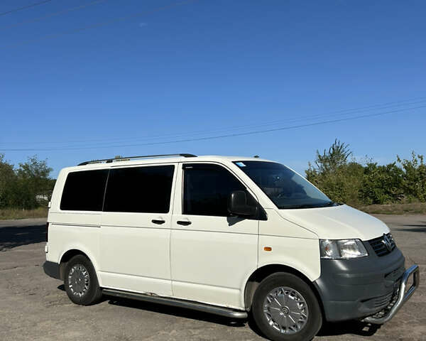 Белый Фольксваген Transporter, объемом двигателя 1.9 л и пробегом 500 тыс. км за 8000 $, фото 3 на Automoto.ua