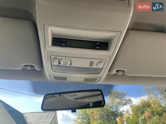 Белый Фольксваген Transporter, объемом двигателя 2.5 л и пробегом 220 тыс. км за 6000 $, фото 9 на Automoto.ua