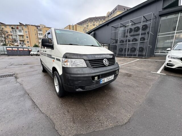 Белый Фольксваген Transporter, объемом двигателя 1.9 л и пробегом 350 тыс. км за 6999 $, фото 1 на Automoto.ua