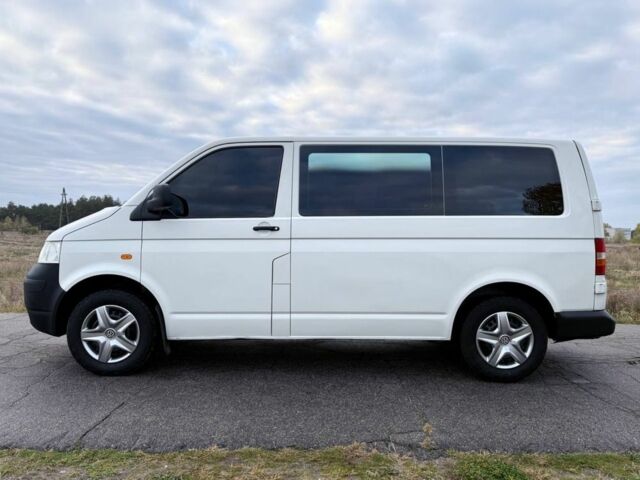 Білий Фольксваген Transporter, об'ємом двигуна 1.9 л та пробігом 290 тис. км за 7999 $, фото 6 на Automoto.ua