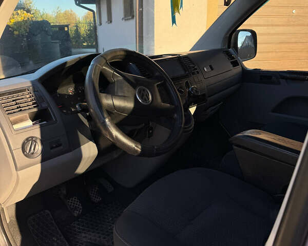 Білий Фольксваген Transporter, об'ємом двигуна 1.9 л та пробігом 360 тис. км за 7800 $, фото 16 на Automoto.ua