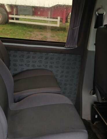 Белый Фольксваген Transporter, объемом двигателя 1.9 л и пробегом 268 тыс. км за 7700 $, фото 1 на Automoto.ua