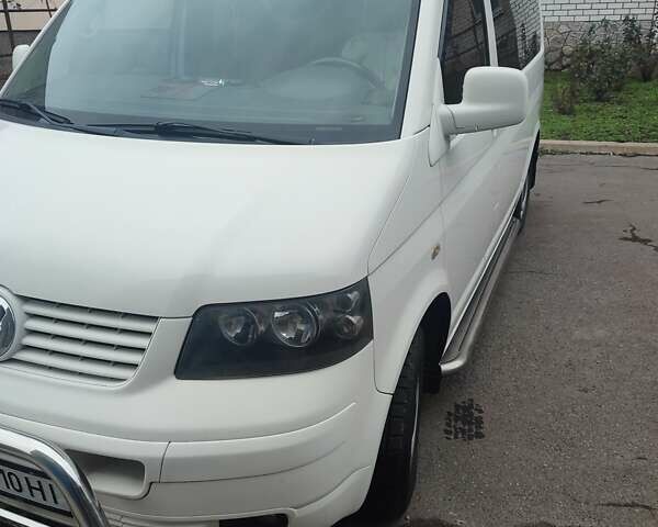 Белый Фольксваген Transporter, объемом двигателя 1.9 л и пробегом 330 тыс. км за 7100 $, фото 1 на Automoto.ua