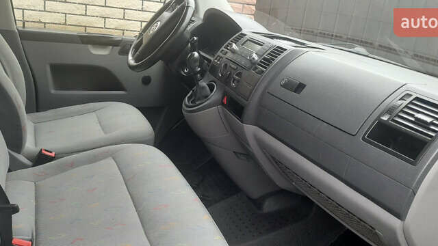 Белый Фольксваген Transporter, объемом двигателя 1.9 л и пробегом 270 тыс. км за 7800 $, фото 14 на Automoto.ua