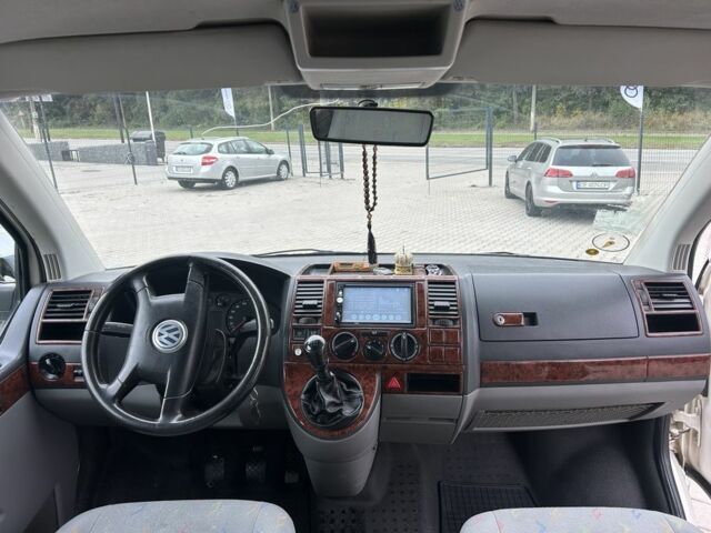 Белый Фольксваген Transporter, объемом двигателя 2.5 л и пробегом 303 тыс. км за 6750 $, фото 4 на Automoto.ua