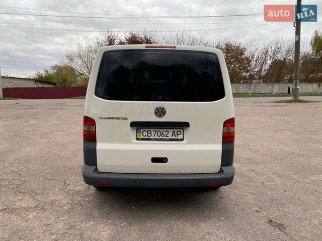 Белый Фольксваген Transporter, объемом двигателя 2.5 л и пробегом 279 тыс. км за 8250 $, фото 4 на Automoto.ua