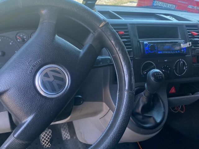 Білий Фольксваген Transporter, об'ємом двигуна 1.9 л та пробігом 3 тис. км за 7200 $, фото 2 на Automoto.ua