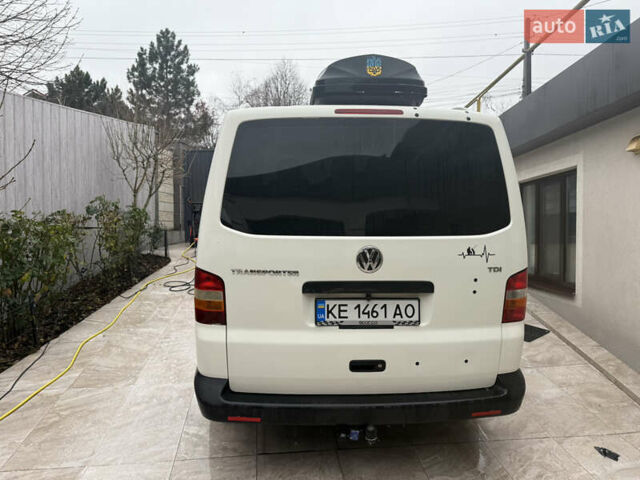 Білий Фольксваген Transporter, об'ємом двигуна 2.5 л та пробігом 274 тис. км за 11500 $, фото 8 на Automoto.ua
