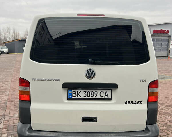 Белый Фольксваген Transporter, объемом двигателя 2.5 л и пробегом 319 тыс. км за 7899 $, фото 22 на Automoto.ua
