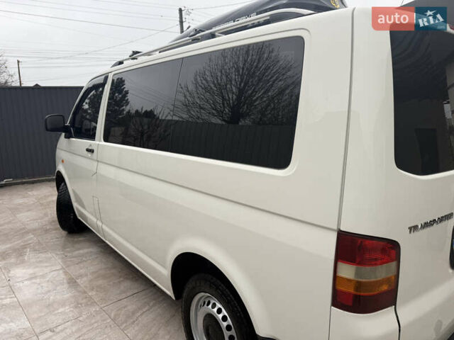 Білий Фольксваген Transporter, об'ємом двигуна 2.5 л та пробігом 274 тис. км за 11500 $, фото 10 на Automoto.ua