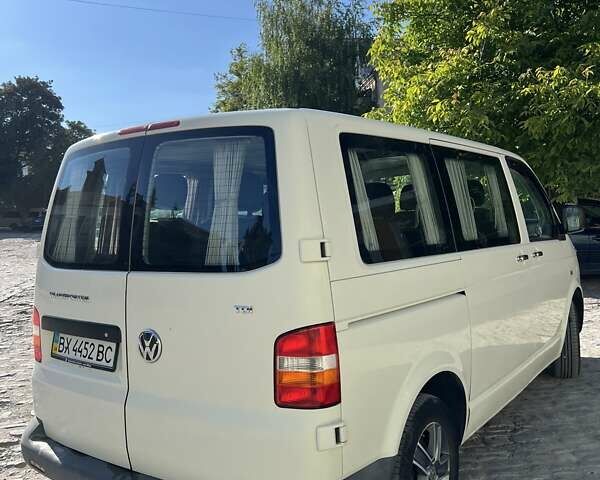 Белый Фольксваген Transporter, объемом двигателя 2.5 л и пробегом 190 тыс. км за 13500 $, фото 6 на Automoto.ua