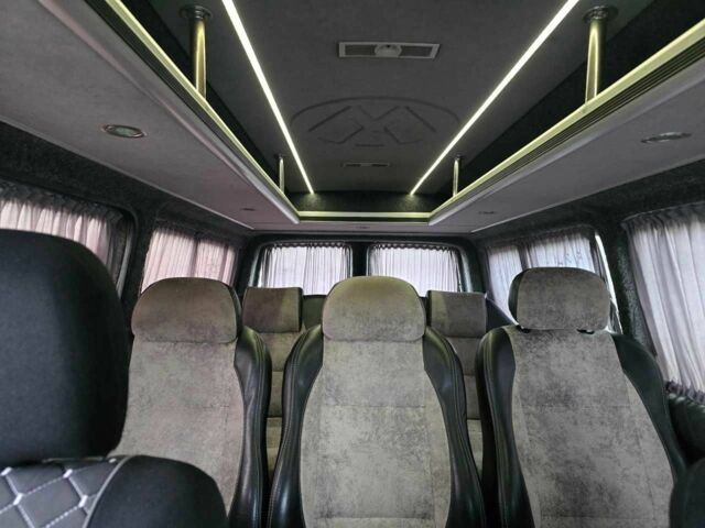 Белый Фольксваген Transporter, объемом двигателя 2.5 л и пробегом 398 тыс. км за 6499 $, фото 9 на Automoto.ua