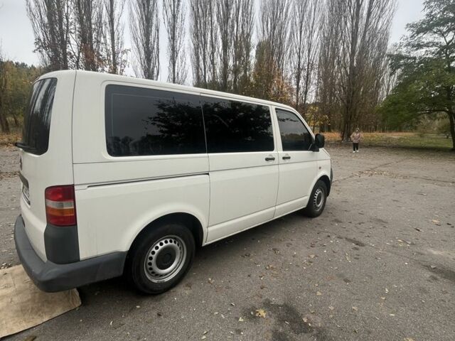 Белый Фольксваген Transporter, объемом двигателя 1.9 л и пробегом 280 тыс. км за 8200 $, фото 4 на Automoto.ua
