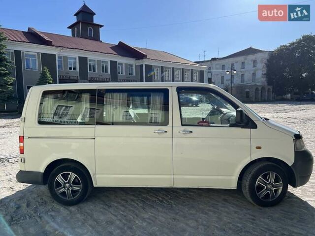Белый Фольксваген Transporter, объемом двигателя 2.5 л и пробегом 190 тыс. км за 13500 $, фото 4 на Automoto.ua