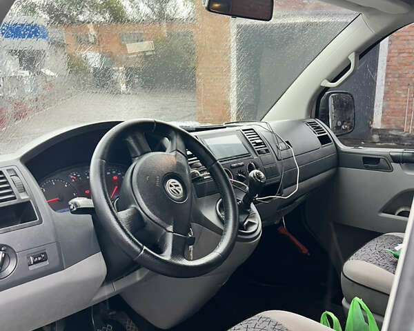 Белый Фольксваген Transporter, объемом двигателя 1.9 л и пробегом 500 тыс. км за 8500 $, фото 7 на Automoto.ua