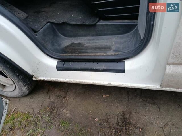 Білий Фольксваген Transporter, об'ємом двигуна 1.9 л та пробігом 360 тис. км за 8500 $, фото 18 на Automoto.ua