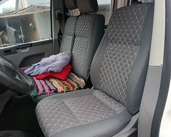 Білий Фольксваген Transporter, об'ємом двигуна 1.9 л та пробігом 360 тис. км за 8500 $, фото 12 на Automoto.ua